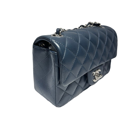 CHANEL FLAP BAG 20 [3000365]