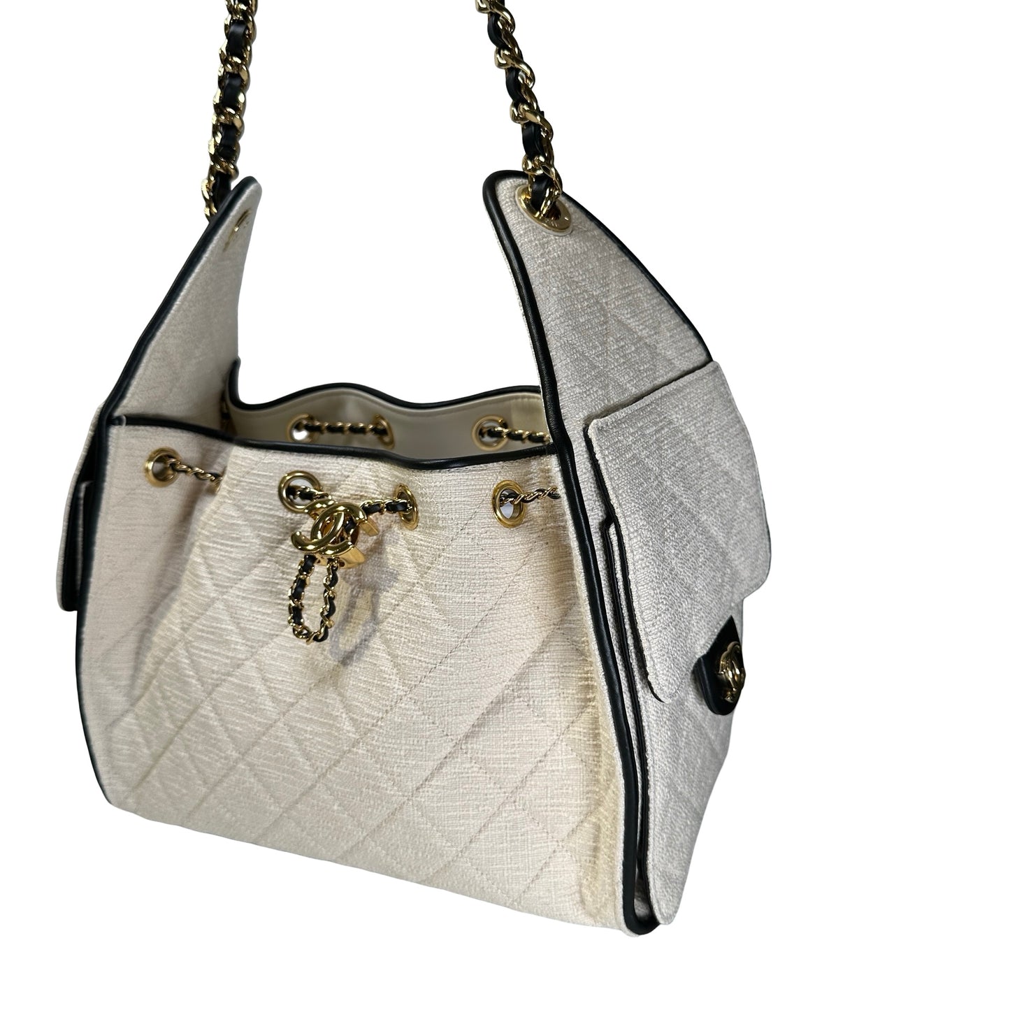 Used CHANEL Quilted Tweed 25 Bag Shoulder Bag White GHW