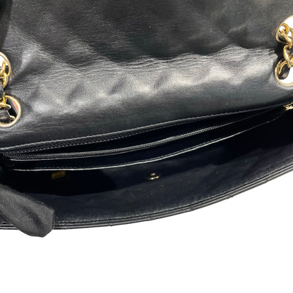 CHANEL FLAP BAG WITH CHAIN [3001267]