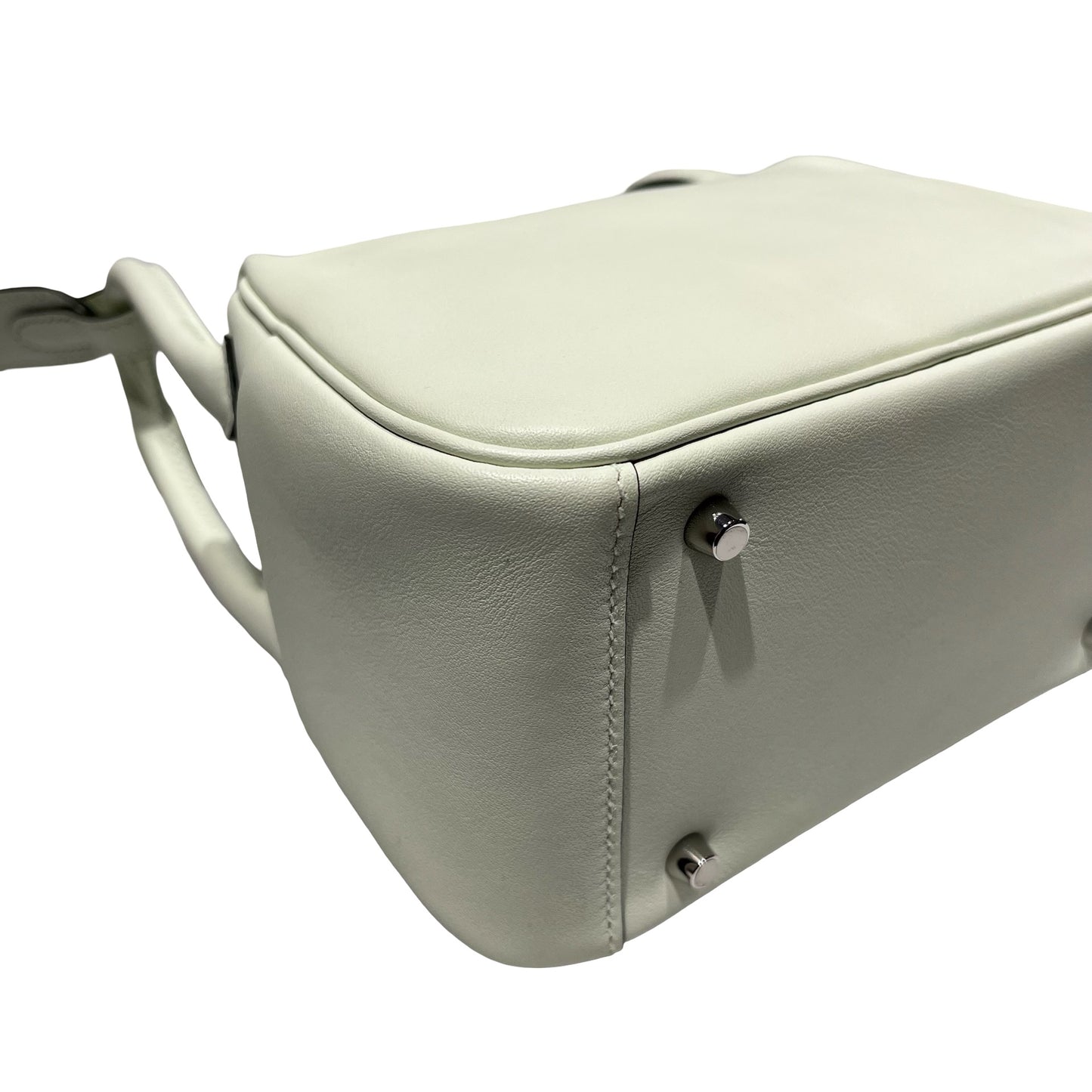 Unused HERMÈS Calfskin Leather Mini Lindy swift Shoulder Bag PHW Mint green