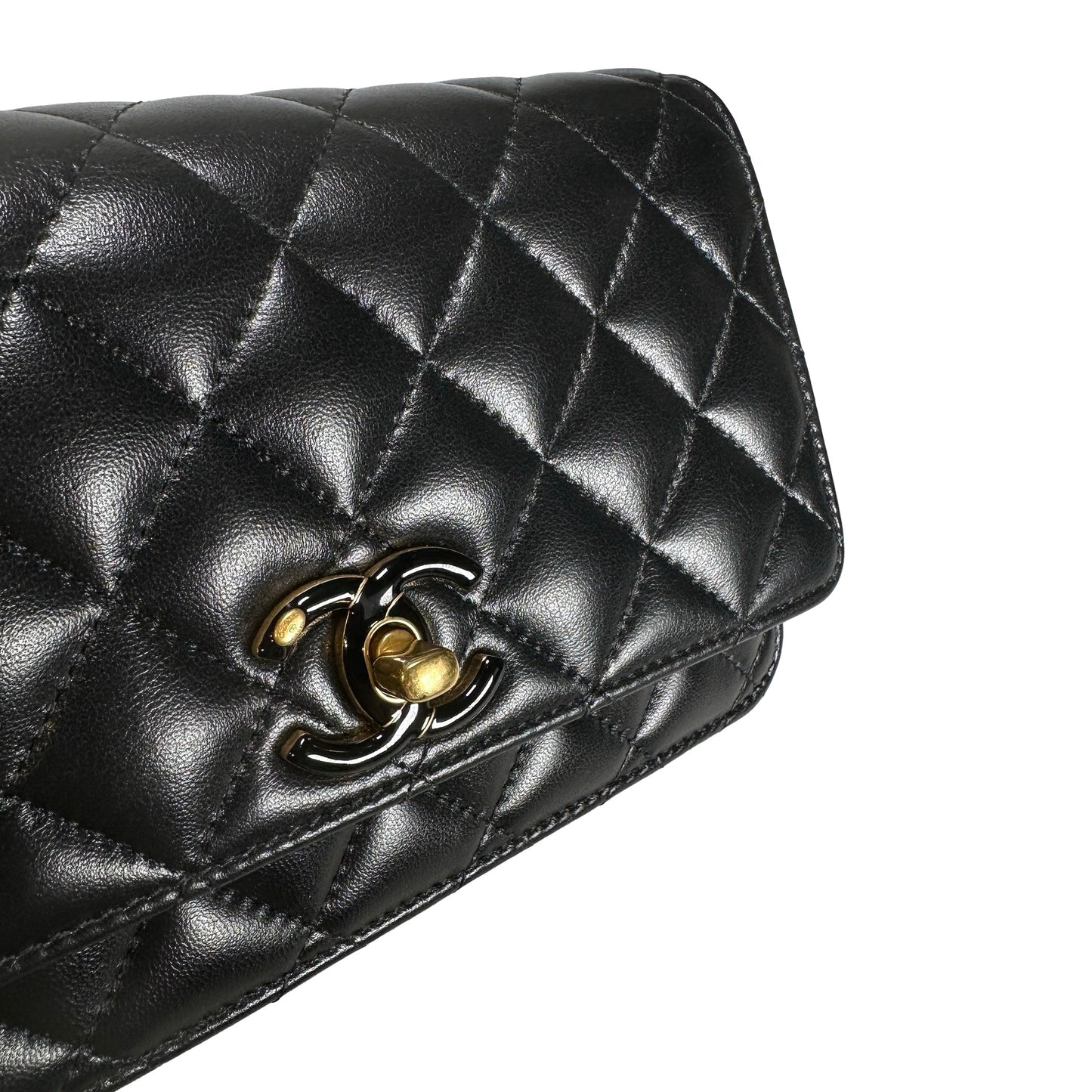 Used CHANEL Quilted Lambskin Wallet on chain Wallet on chain Black GHW