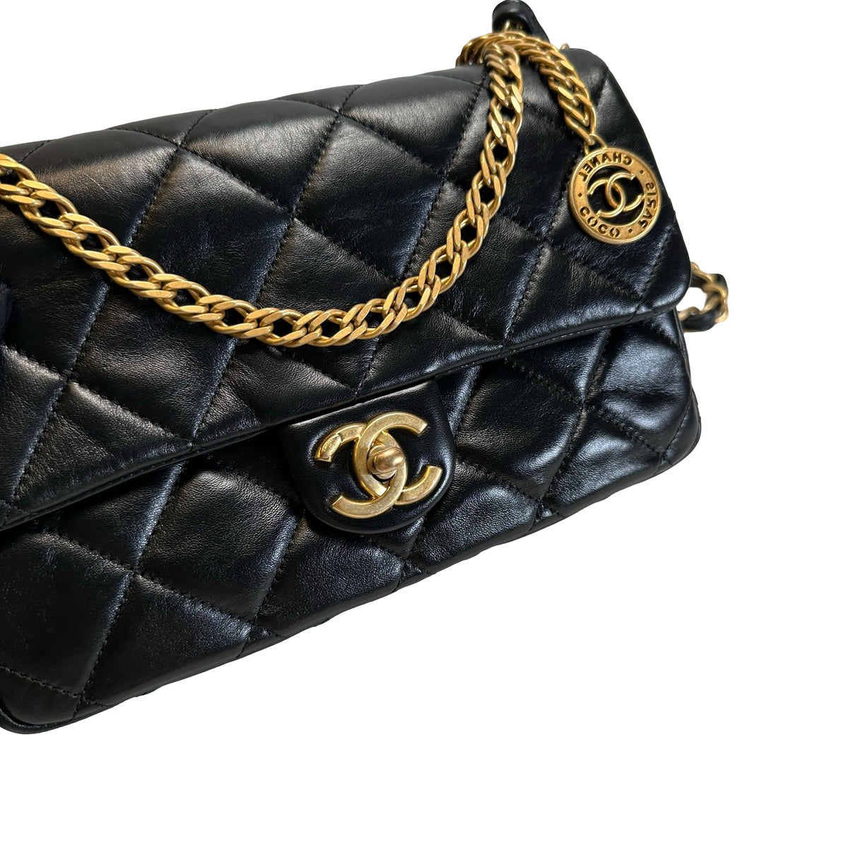 Used CHANEL Quilted Leather Classic Flap Chain shoulder bag Black Gold