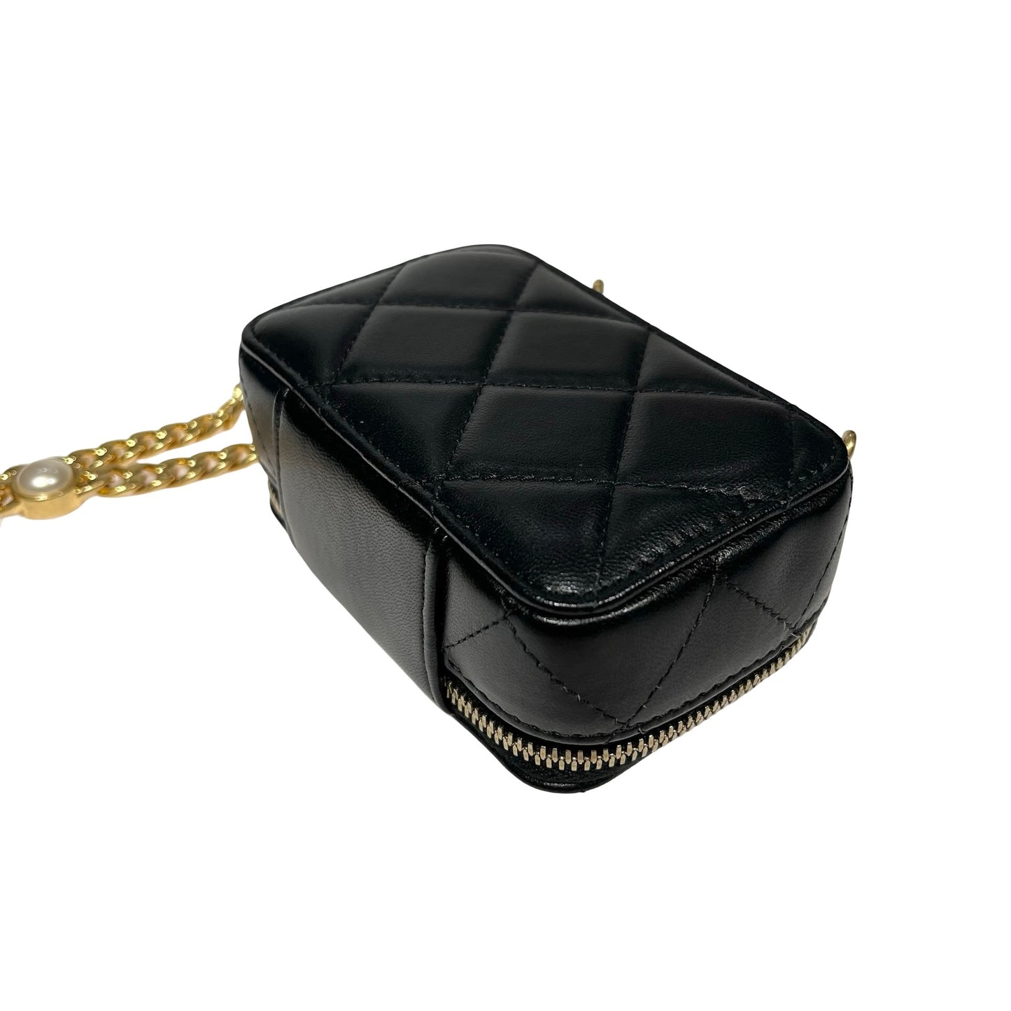 CHANEL SMALL POUCH WITH CHAIN [3000649]