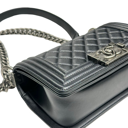 CHANEL BOY 20CM [3001918]