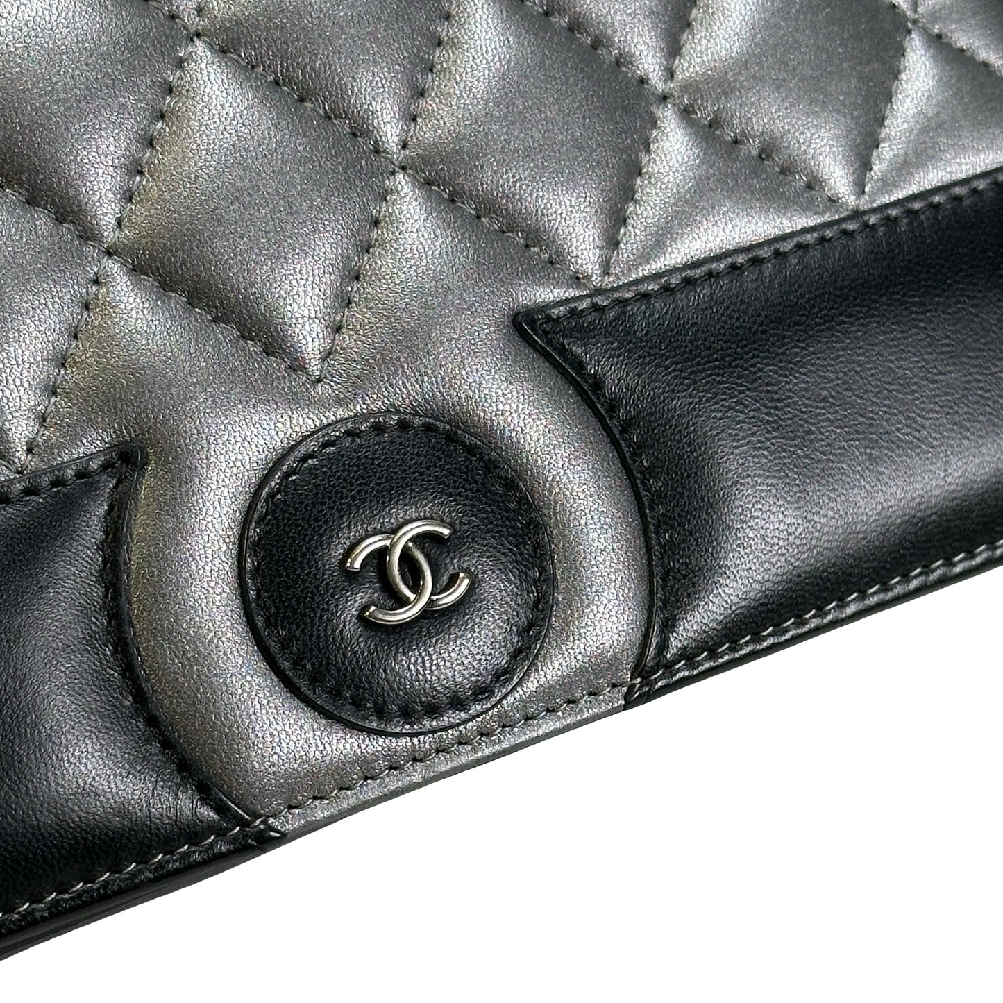 Used CHANEL Quilted Leather Quilted Shoulder Bag Silver Black