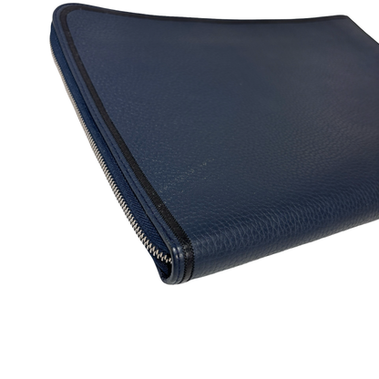 LV CLUTCH NAVY CALFSKIN PHW [3000203]