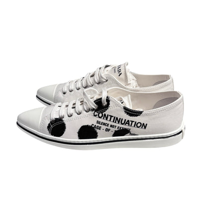PRADA BLACK & WHITE SNEAKERS [3000882]