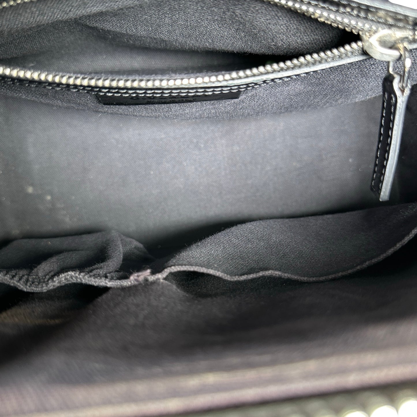 Used GIVENCHY Smooth Leather Antigona Handbag Black