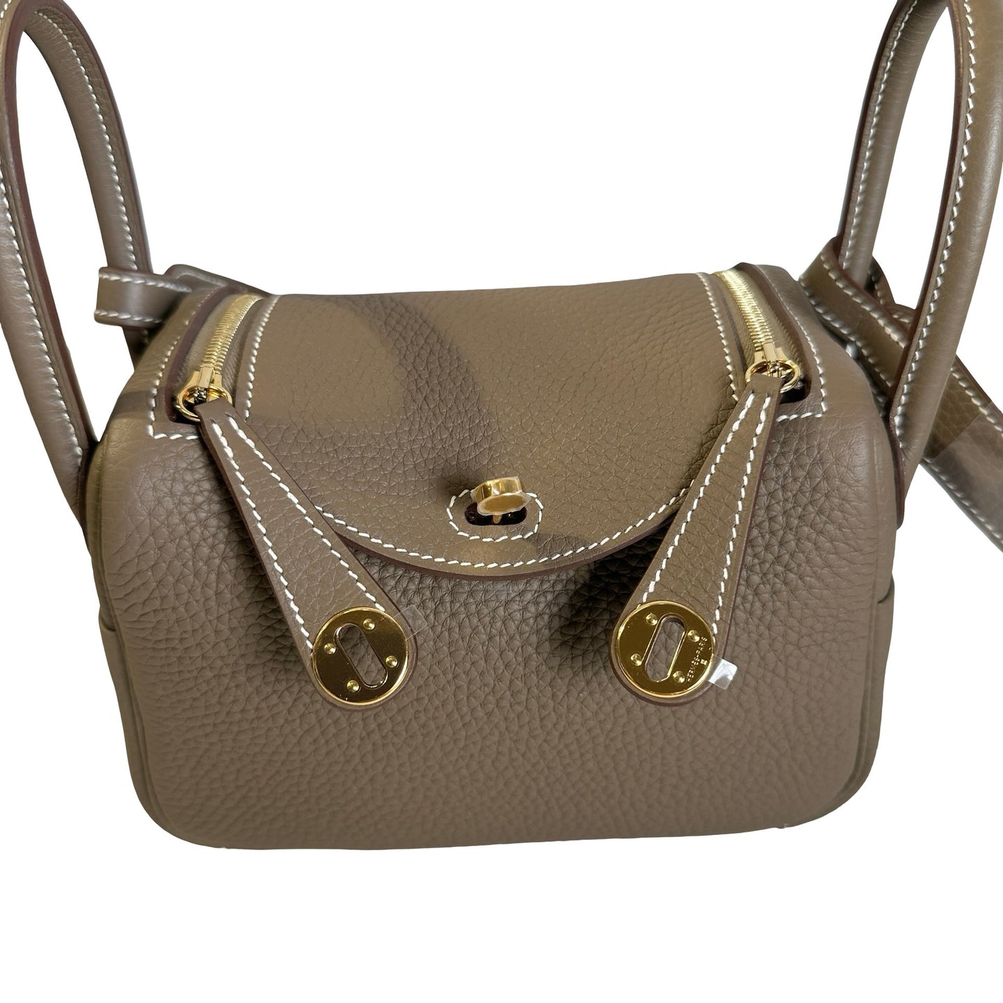 Brand New HERMES Clemence Leather Lindy Handbag Etoupe