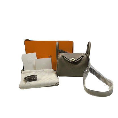 Brand New HERMES Clemence Leather Lindy Handbag Etoupe