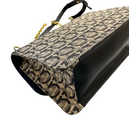 Used FERRAGAMO Chain Shoulder Shoulder Bag Black GHW Beige