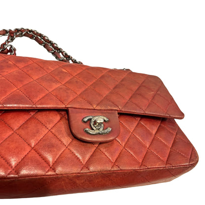 Used CHANEL Quilted Classic Flap Chain Shoulder Bag Red