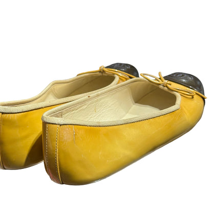 CHANEL YELLOW SHOES [3001028]