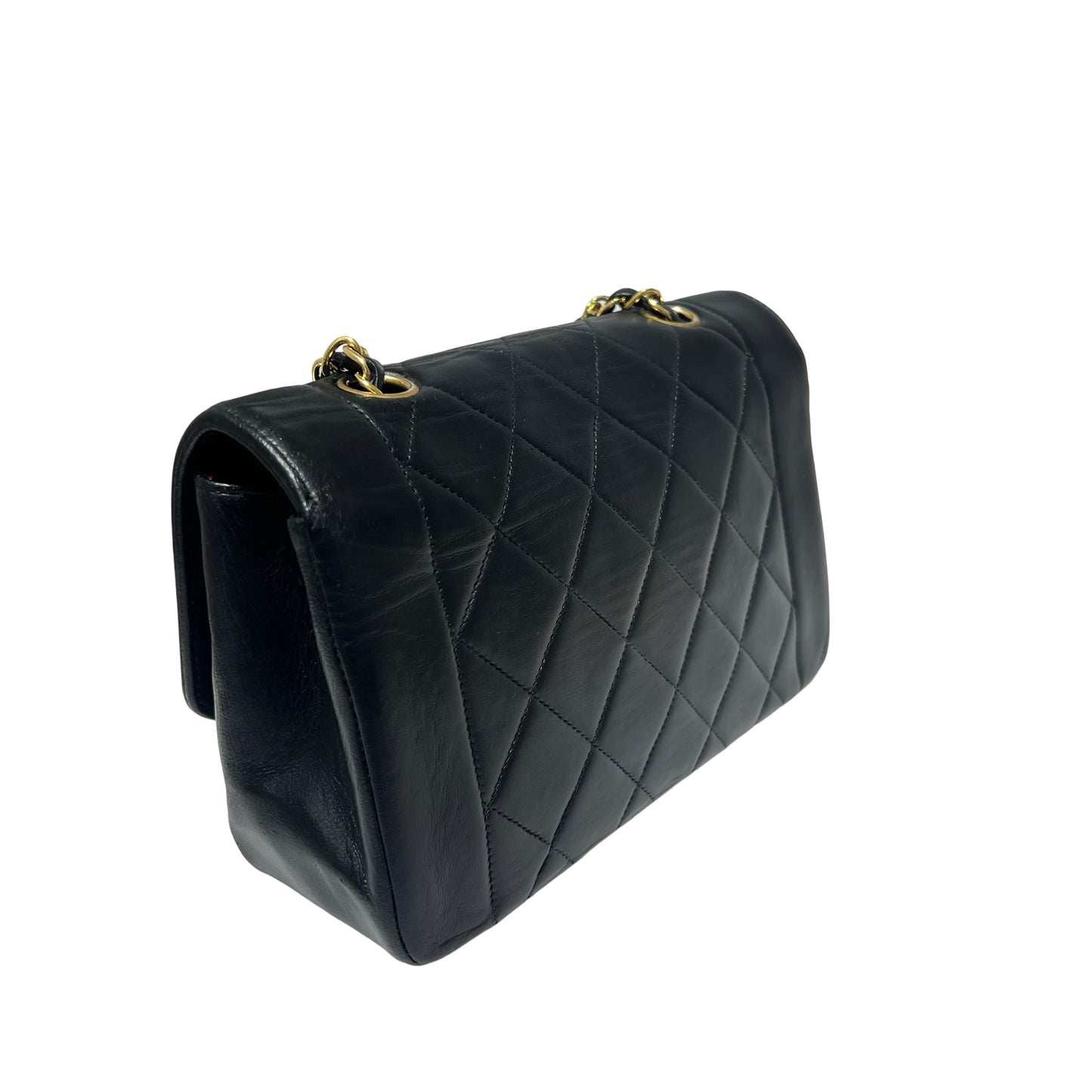 Matelasse Quilted Calfskin Diana 22 Chain Shoulder Bag [101312]