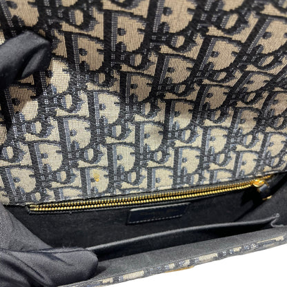 DIOR MONTAIGHE 30 Shoulder Bag