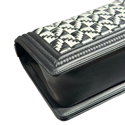 CHANEL LE BOY MEDIUM 25 [3000559]