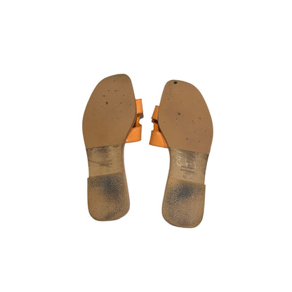 HERMES Smooth Calfskin Leather Oran Heels Gold/Tan