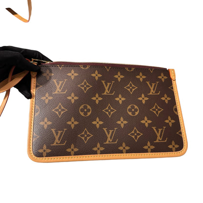 LOUIS VUITTON Hobo Bag