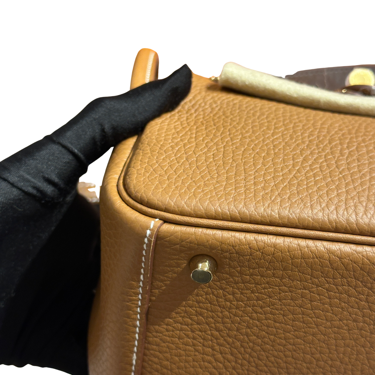 Brand New HERMES Taurillon Clemence Lindy Mini II Shoulder Bag Gold