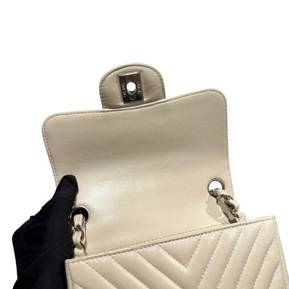 Used CHANEL Chevron Lambskin Chevron Flap Bag Chain Shoulder Bag White Silver hardware