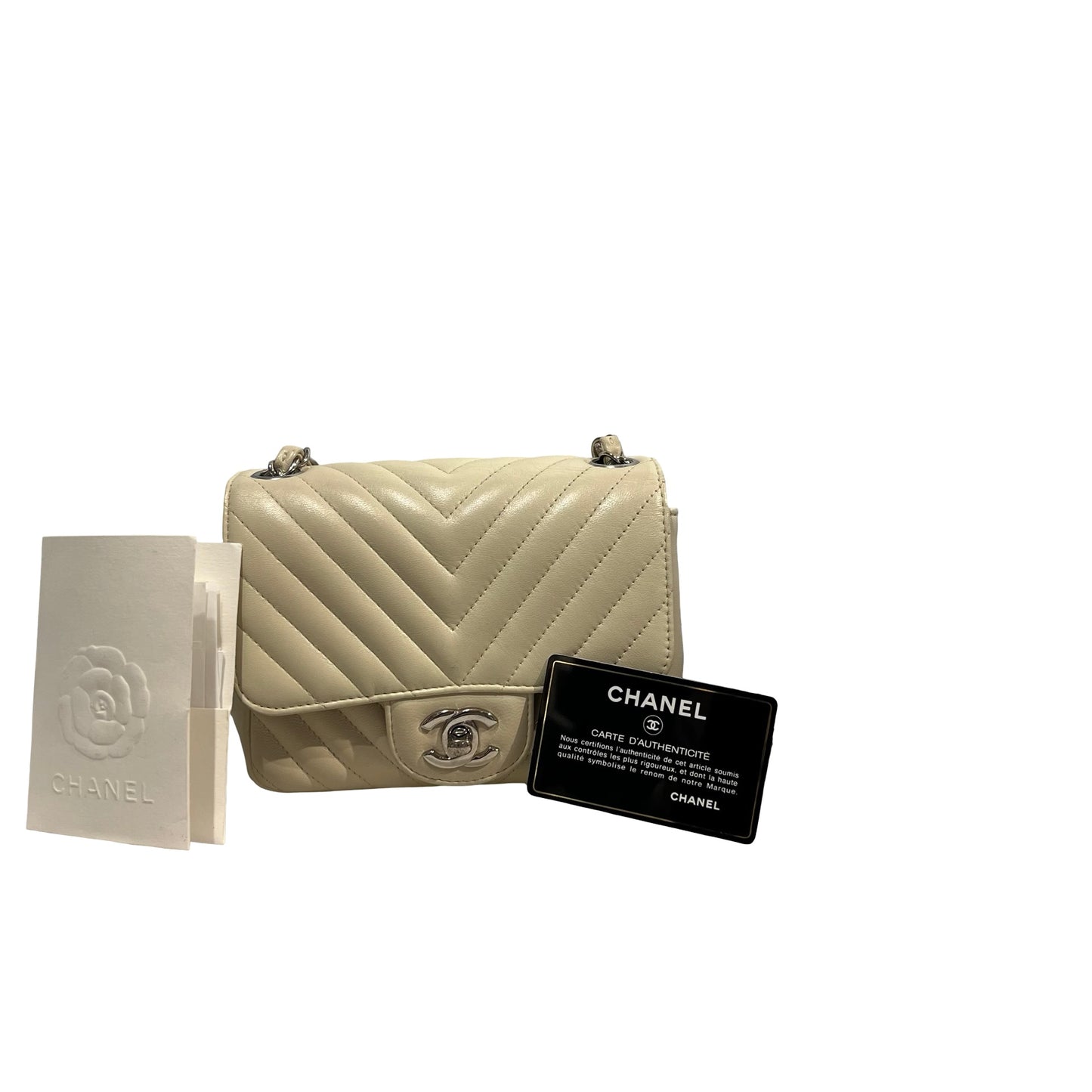 Used CHANEL Chevron Lambskin Chevron Flap Bag Chain Shoulder Bag White Silver hardware