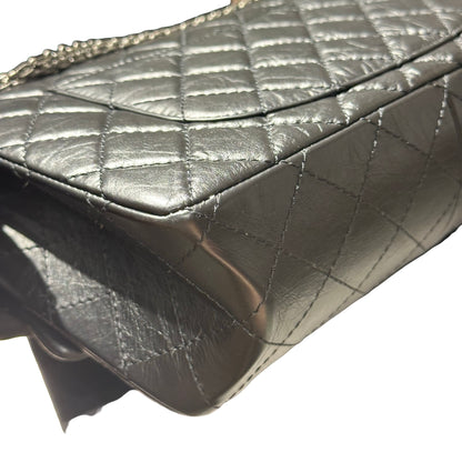 Used CHANEL Quilted Aged Calfskin 2.55 Reissue Flap Shoulder Bag Black，PHW