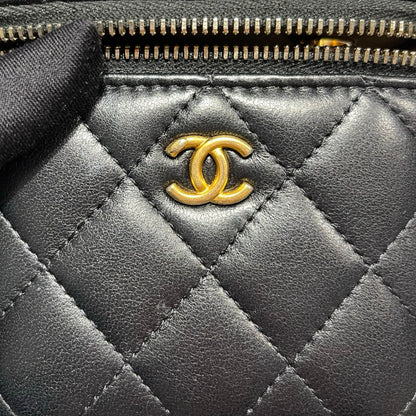 CHANEL VANITY WITH GOLD BALL BAG [3000530]