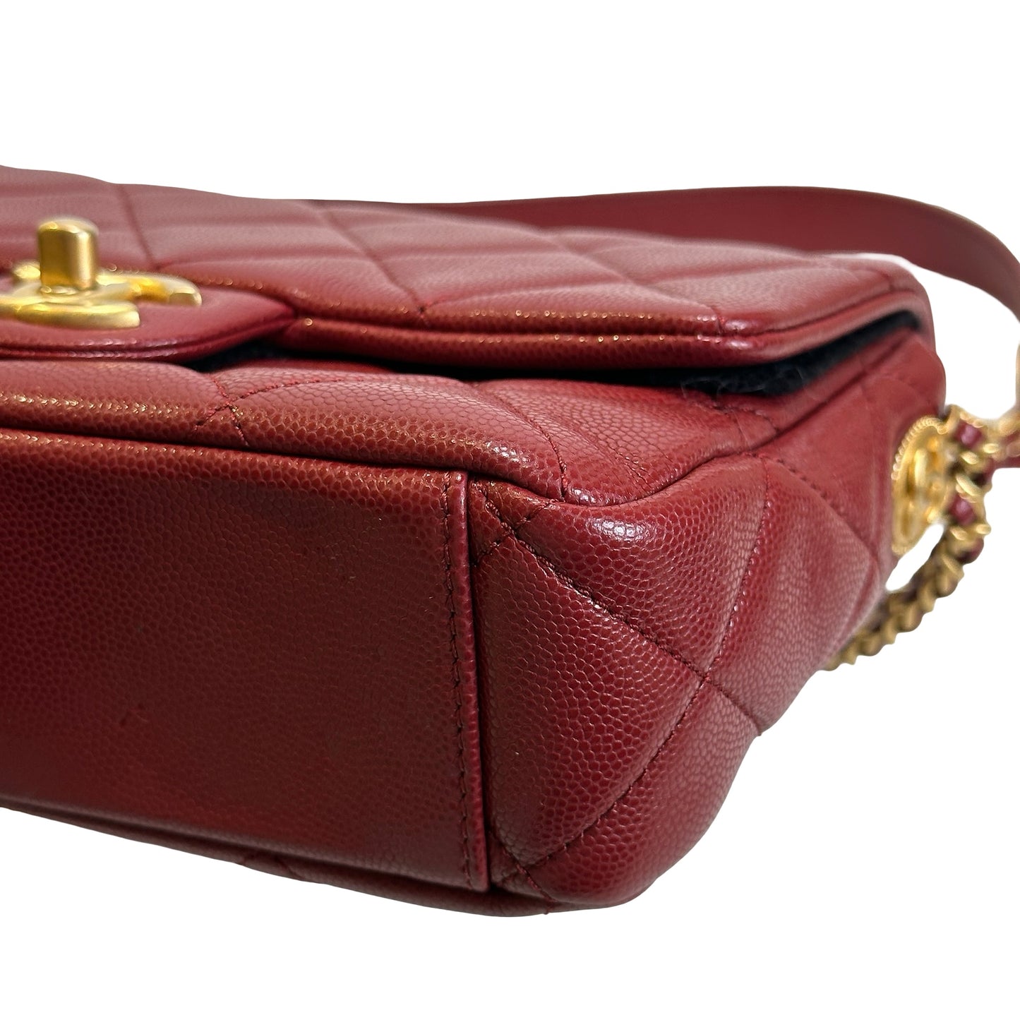 Used CHANEL Caviar Quilted Flap Bag Chain shoulder bag Red Gold