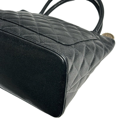 CHANEL BLACK GHW CAVIAR MEDALLION TOTE [3000273]