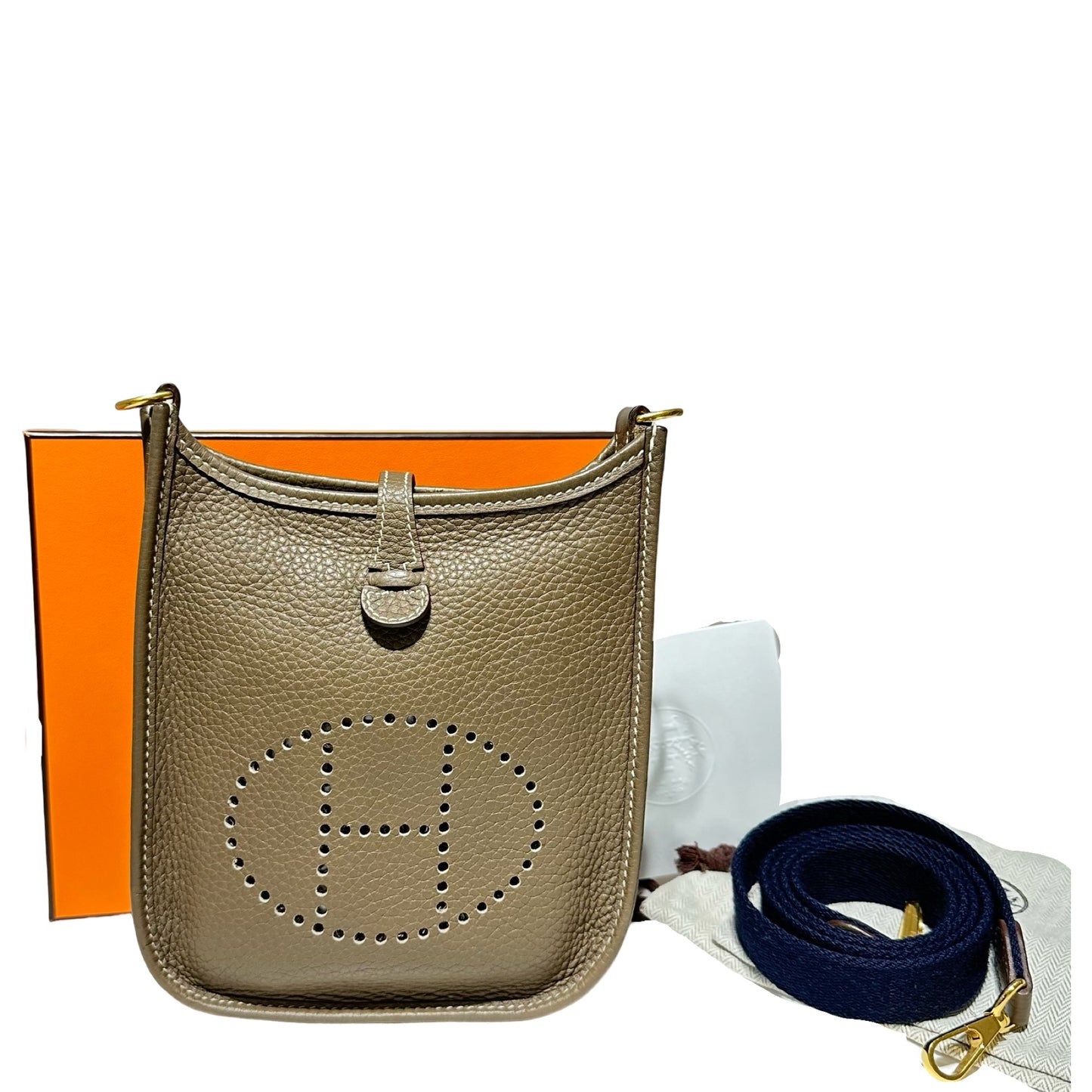 Taurillon Clemence  Shoulder bag [101582]