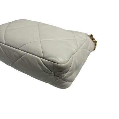 CHANEL 19 HANDBAG SMALL WHITE [3000355]