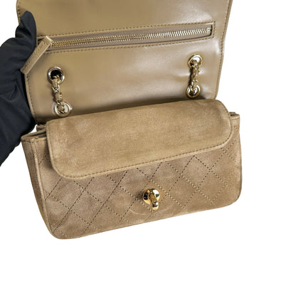 Brand New CHANEL Suede Classic Flap Shoulder Bag Beige GHW