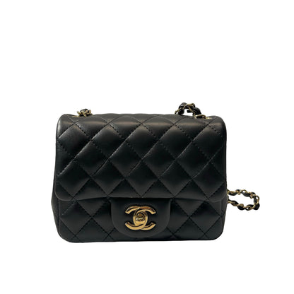 CHANEL Chain Shoulder Bag