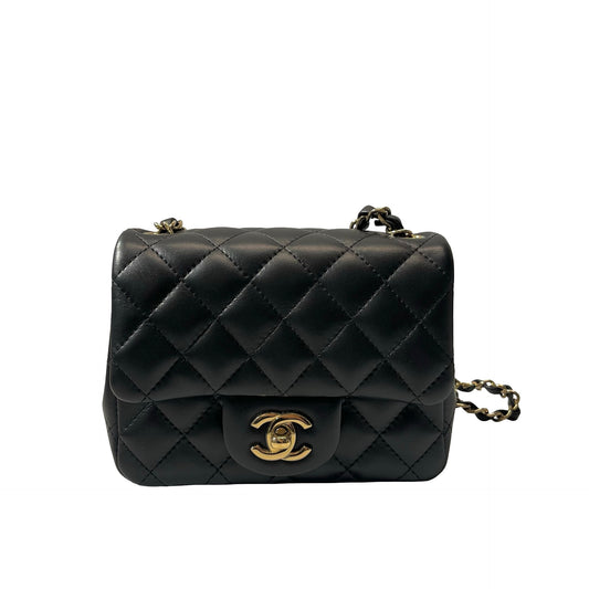CHANEL Chain Shoulder Bag
