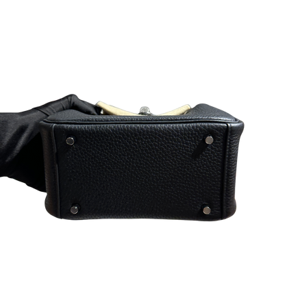 Brand New HERMES Clemence Leather Lindy Mini Handbag Black