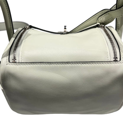 Unused HERMÈS Calfskin Leather Mini Lindy swift Shoulder Bag PHW Mint green