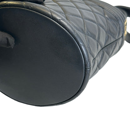 Used CHANEL Quilted Leather Boy Chanel Bucket Bag Bucket Bag Black，GHW