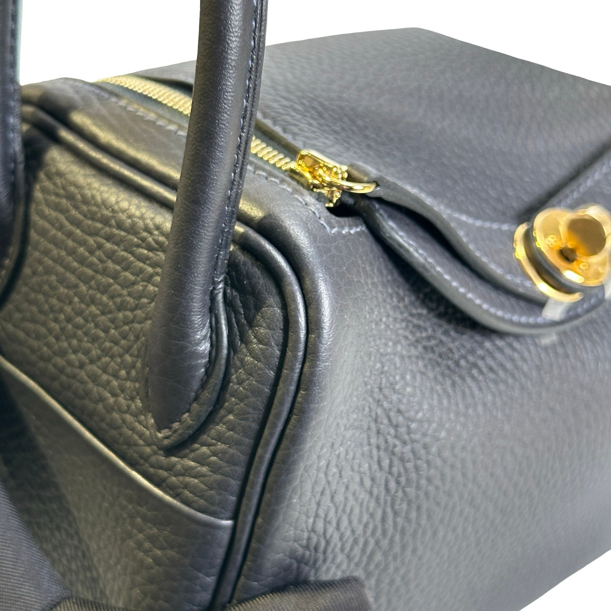 Brand New HERMES Clemence Mini Lindy Handbag Caban GHW