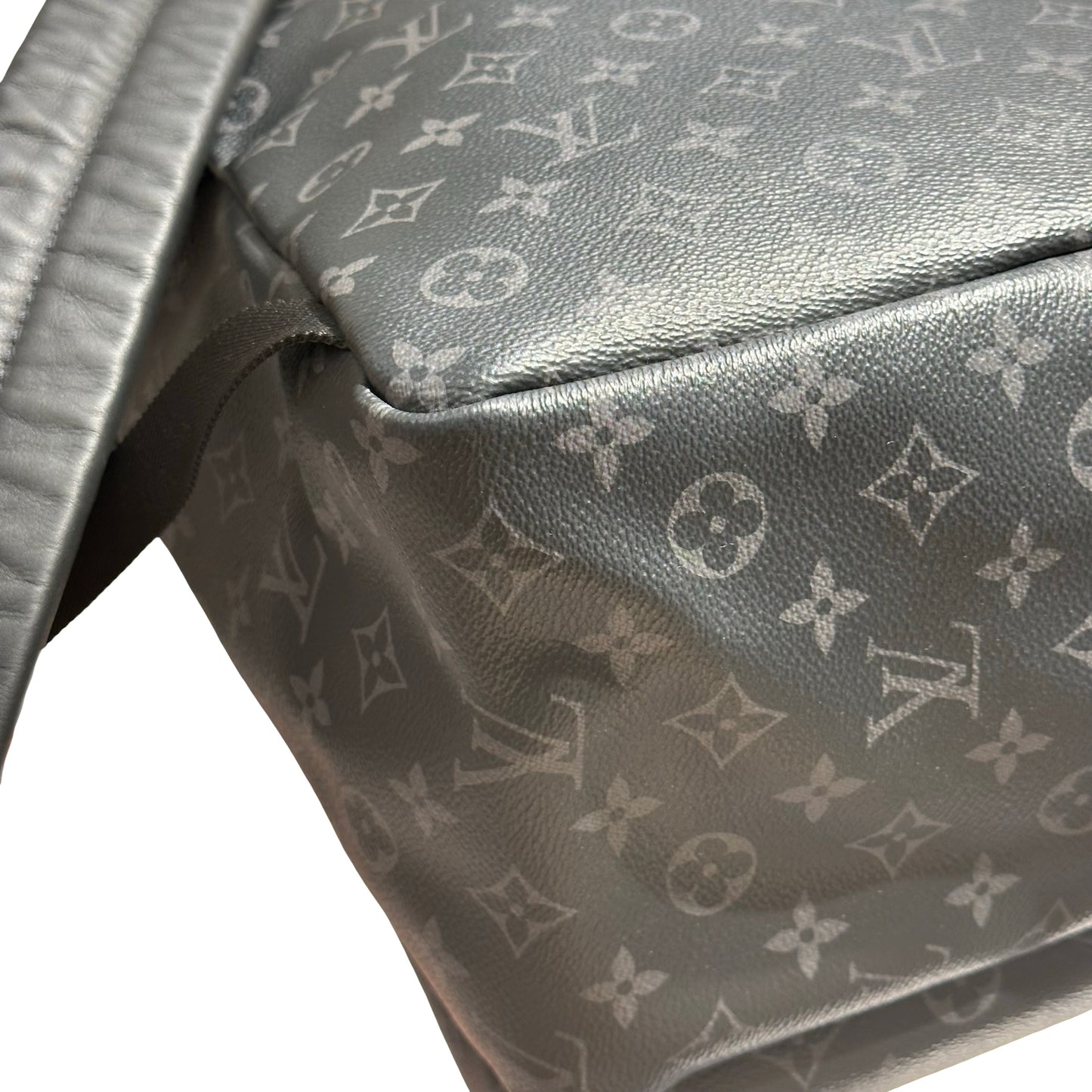LV MONOGRAM BACKPACK [3000039]