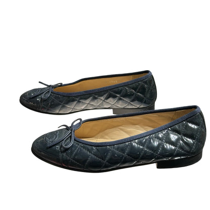 CHANEL NAVY SHOES [3001029]