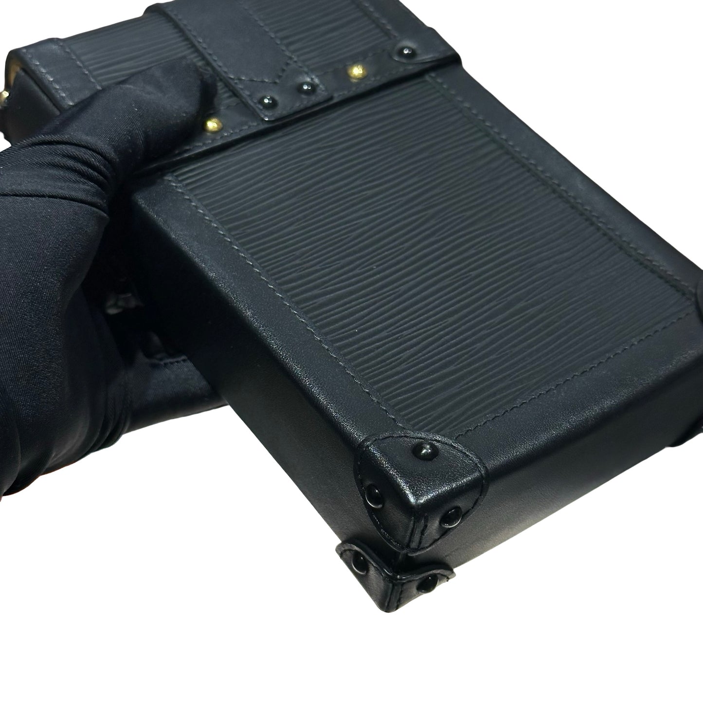 LV TRUNK VERTICAL BLACK EPI [3000600]