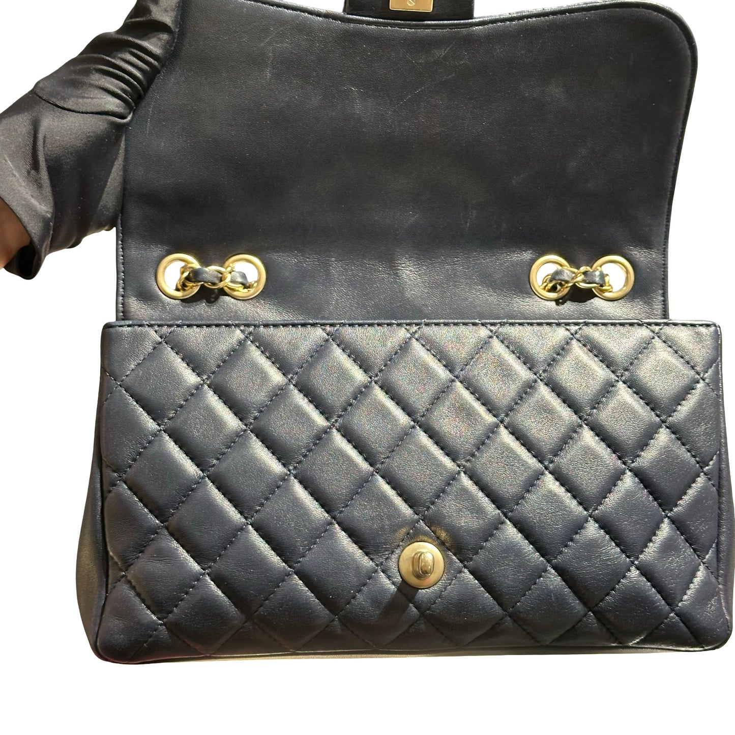 CHANEL FLAP BAG 25CM  [3000237]