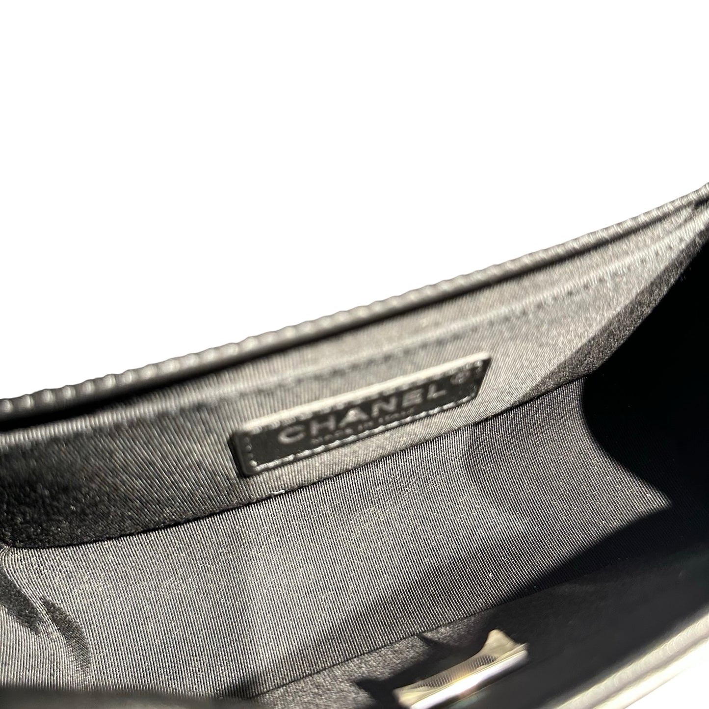 CHANEL BOY SMALL [3001149]