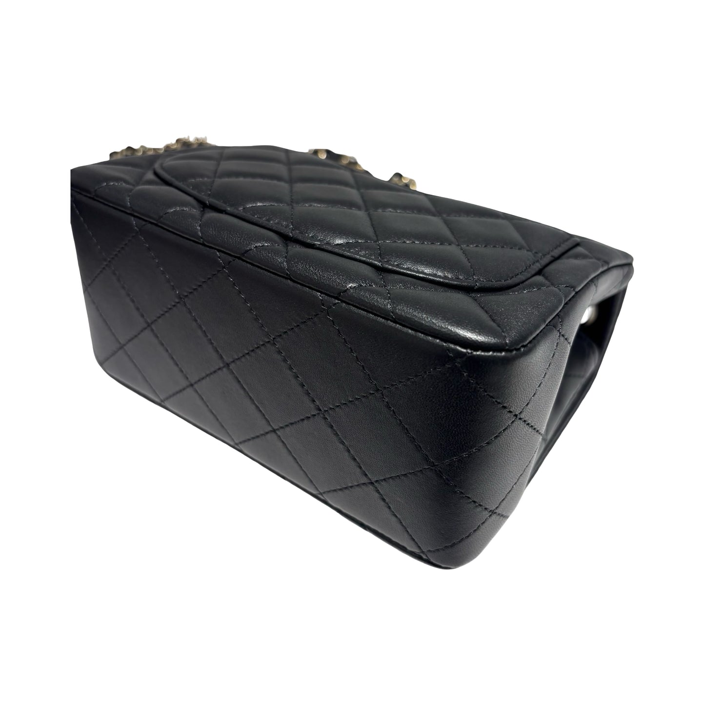 CHANEL MINI FLAG BAG [3000027]