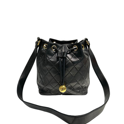 CHANEL VINTAGE BUCKET BAG BLACK LAMBSKIN GHW [3001375]
