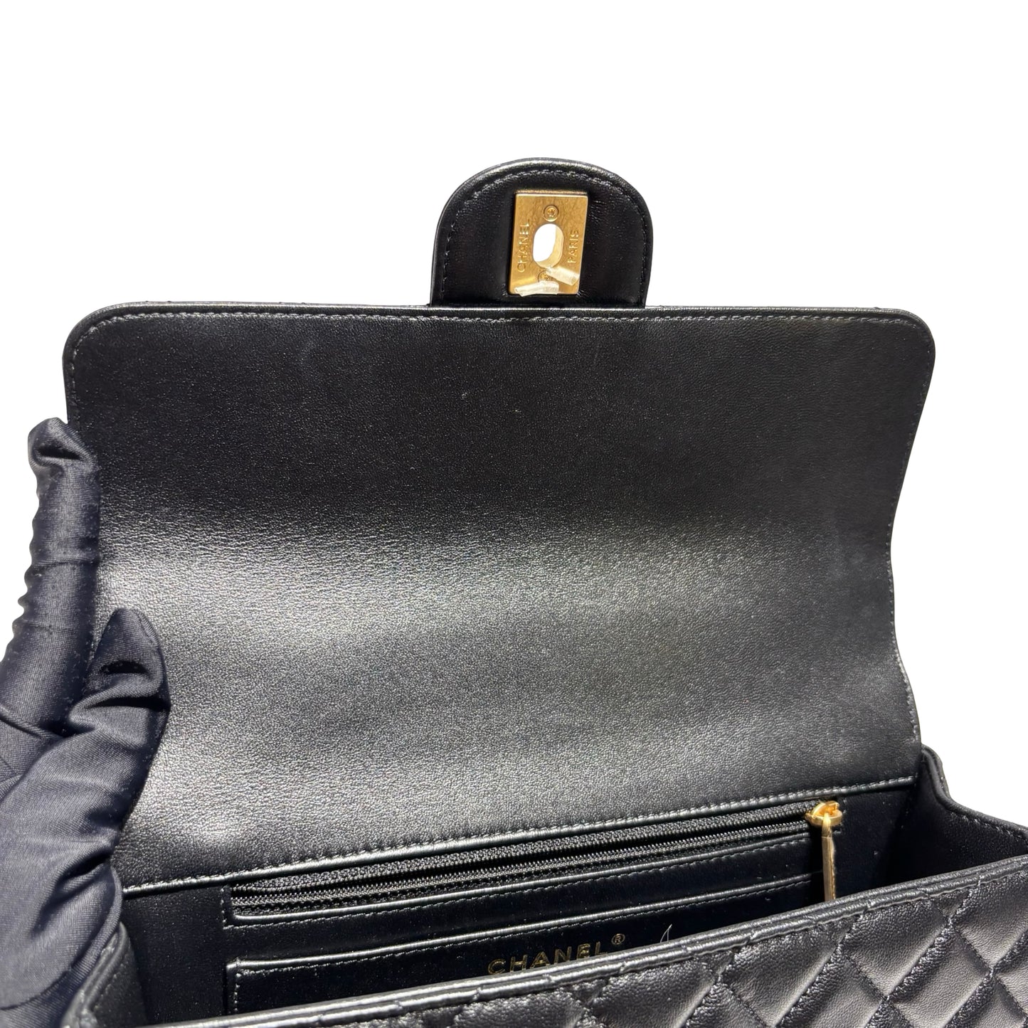 CHANEL TOP HANDLE SMALL FLAP BAG [3000356]