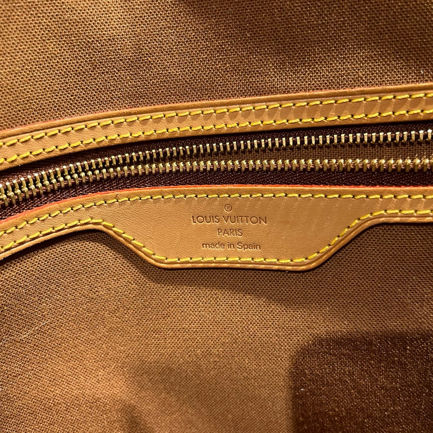 LV MESSENGER BAG [3001278]