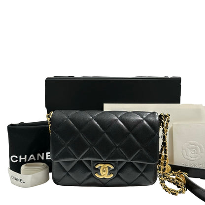 CHANEL FLAP BAG 20 CM [3000172]
