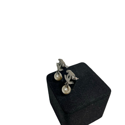 CHANEL EARRING WITH PEALS [3001759]