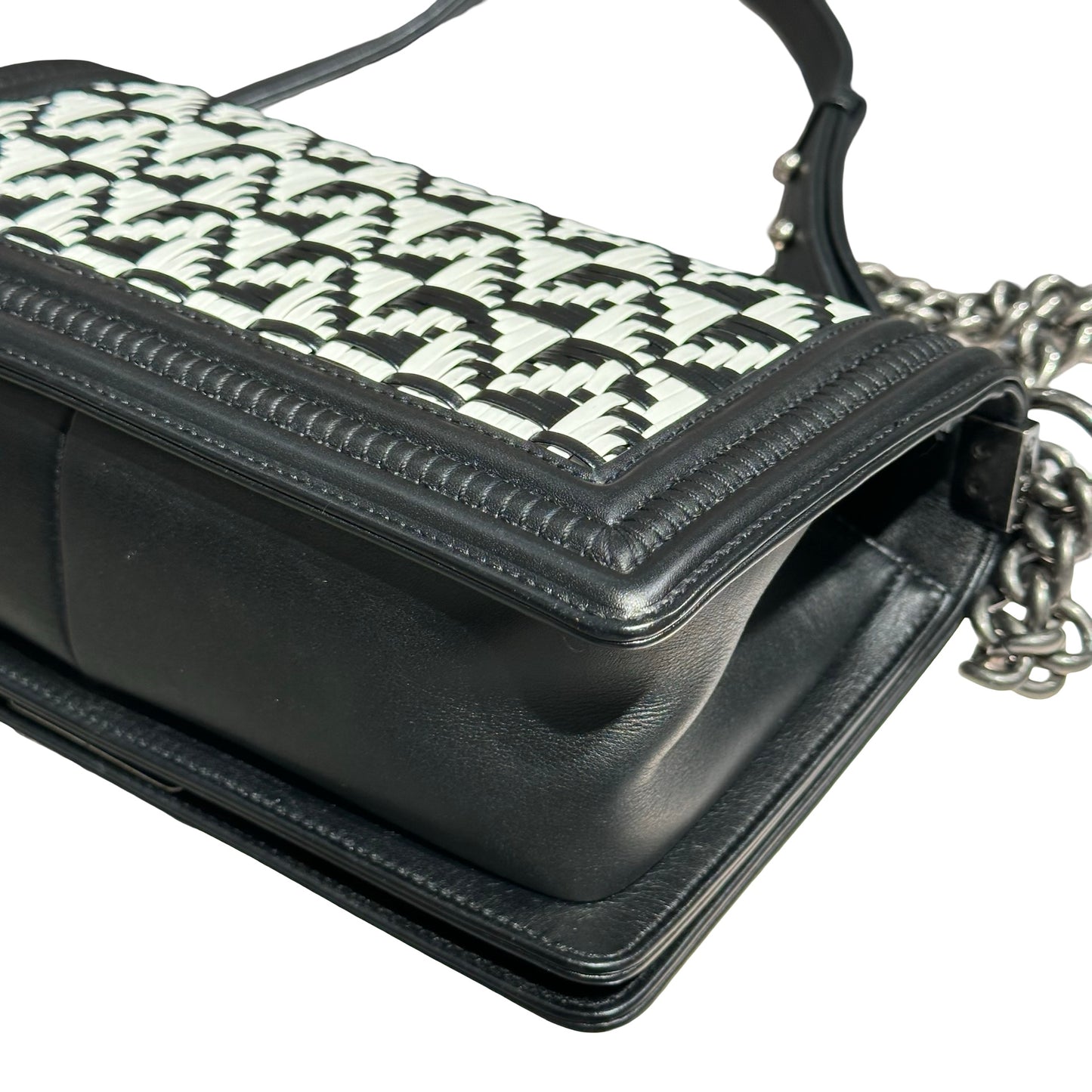 CHANEL LE BOY MEDIUM 25 [3000559]